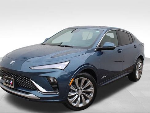 Used 2024 Buick Envista Avenir image 1