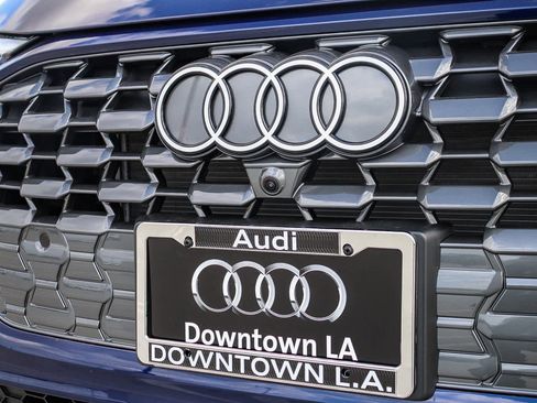 New 2025 Audi Q5 Premium image 5