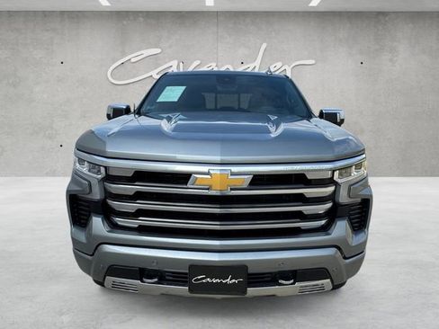 Used 2025 Chevrolet Silverado 1500 High Country w/ Technology Package AWD/4WD image 18