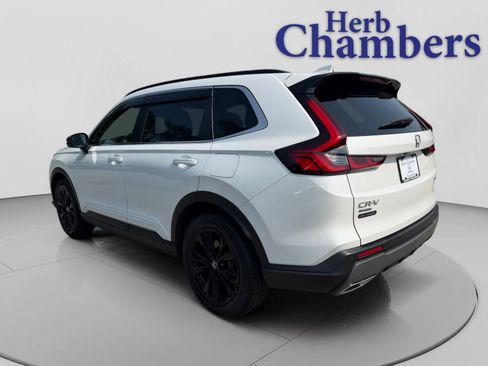 Used 2023 Honda CR-V Sport Touring image 3
