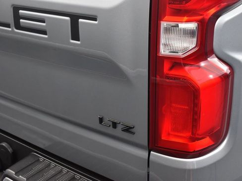Used 2024 Chevrolet Silverado 1500 LTZ w/ LPO, Dark Essentials Package AWD/4WD image 22