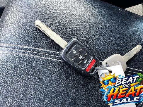 Used 2017 Honda Accord Sport image 12
