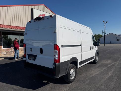 Used 2021 RAM ProMaster 1500 FWD image 4