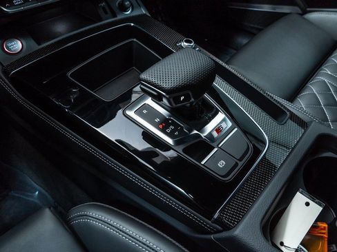 Used 2025 Audi SQ5 Premium Plus image 19