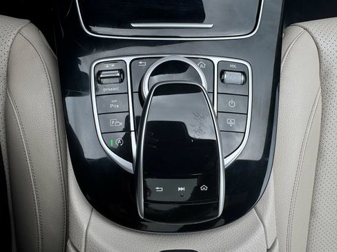 Used 2017 Mercedes-Benz E 300 image 25