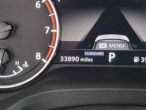 Used 2023 Nissan Rogue SV FWD image 27
