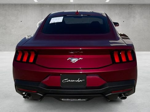 Used 2025 Ford Mustang Coupe RWD image 15