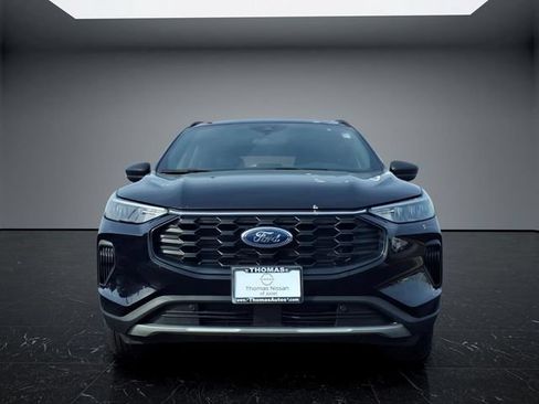 Used 2025 Ford Escape ST-Line AWD/4WD image 2