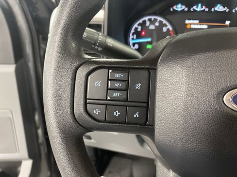 Used 2025 Ford F350 XLT w/ FX4 Off-Road Package image 18