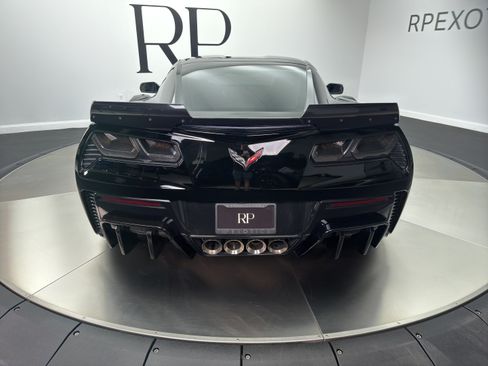 Used 2018 Chevrolet Corvette Z06 RWD image 22