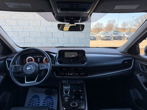 Used 2023 Nissan Rogue Platinum w/ Platinum Premium Package image 15