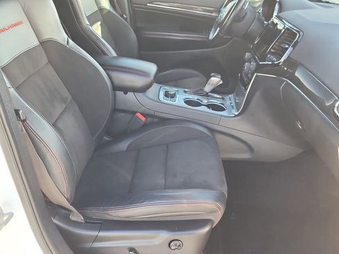 Used 2020 Jeep Grand Cherokee Trailhawk image 15