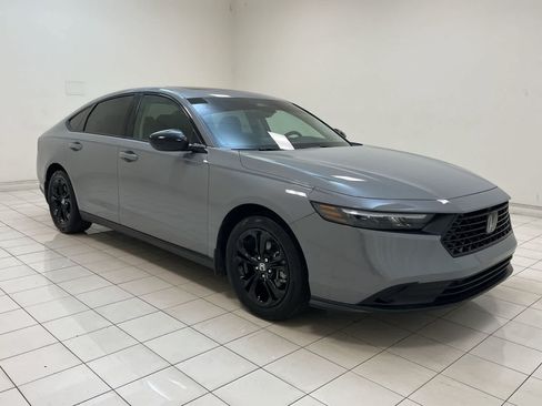 Certified 2025 Honda Accord SE image 26