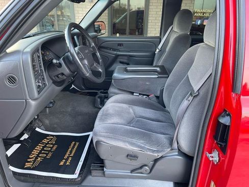 Used 2005 GMC Sierra 1500 SLE w/ Light Duty Power Package image 23