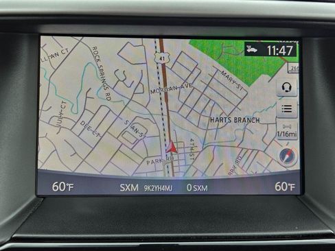 Used 2018 Nissan Pathfinder SV w/ SV Tech Package AWD/4WD image 33