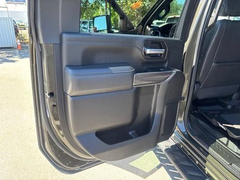 Used 2022 GMC Sierra 2500 AT4 w/ AT4 Preferred Package AWD/4WD image 19