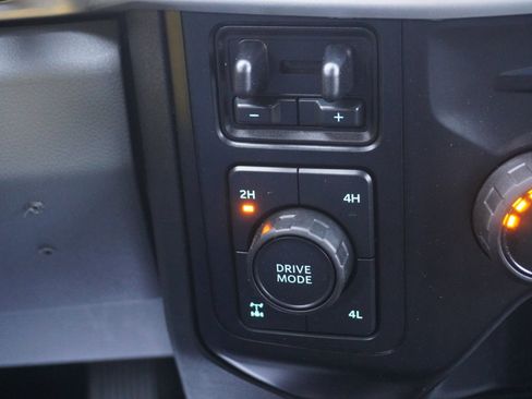 Used 2024 Ford F350 XLT w/ FX4 Off-Road Package image 14