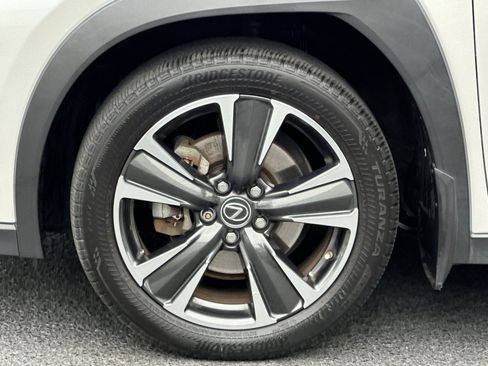 Used 2020 Lexus UX 250h w/ Premium Package AWD/4WD image 13