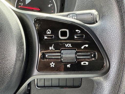 Used 2024 Mercedes-Benz Sprinter 2500 image 18