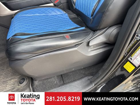 Used 2024 Toyota Tundra SR5 w/ SR5 Convenience Package image 15