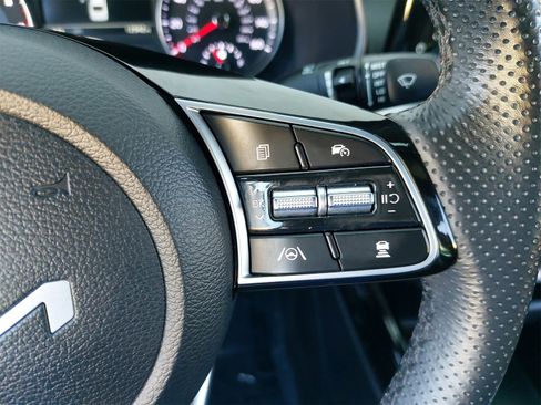 Used 2023 Kia Forte GT-Line w/ GT-Line Technology Package image 19