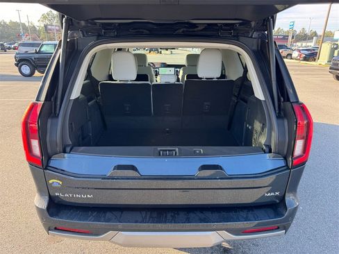 New 2025 Ford Expedition Max Platinum w/ Platinum Ultimate Package image 18