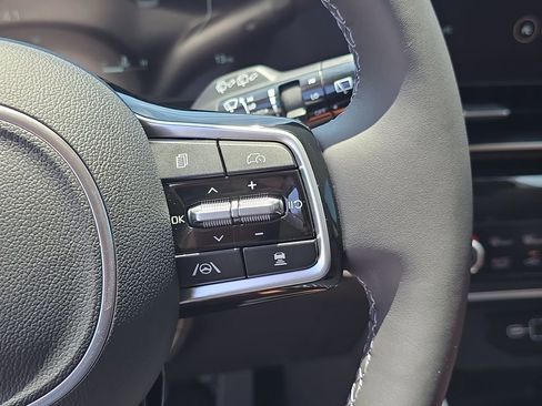 New 2026 Kia Carnival SX Prestige FWD image 33
