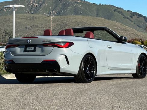 Used 2023 BMW M440i M440i w/ Premium Package image 3