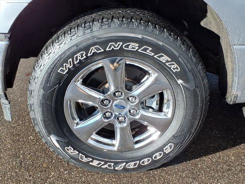 Used 2020 Ford F150 XLT w/ Equipment Group 302A Luxury image 9