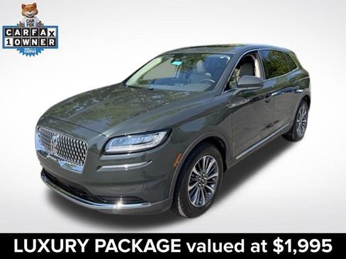 Used 2023 Lincoln Nautilus Reserve w/ Luxury Package AWD/4WD image 3