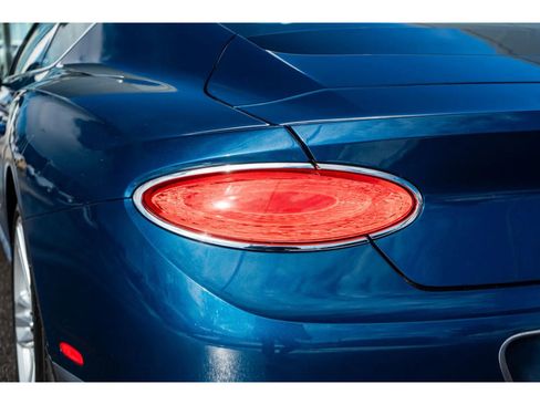 Used 2020 Bentley Continental GT image 12