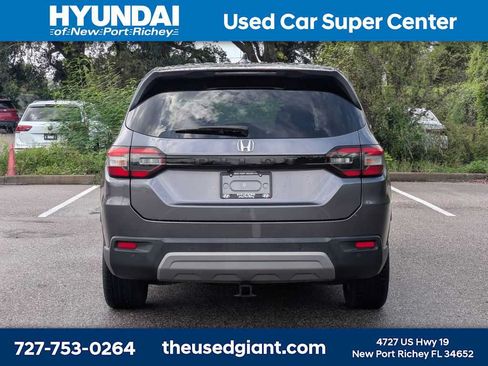 Used 2024 Honda Pilot EX-L image 4