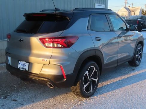 Used 2023 Chevrolet TrailBlazer RS w/ Technology Package image 3