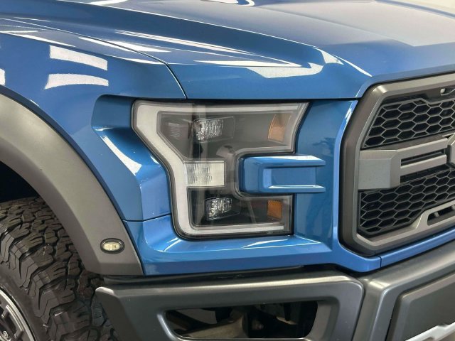 Used 2020 Ford F150 Raptor w/ Equipment Group 802A Luxury AWD/4WD image 24