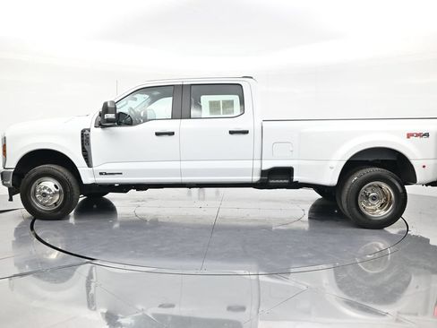 Used 2024 Ford F350 XL AWD/4WD image 8