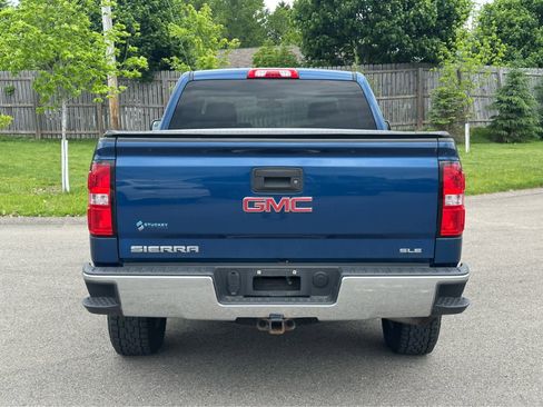 Used 2017 GMC Sierra 1500 SLE w/ SLE Value Package AWD/4WD image 6