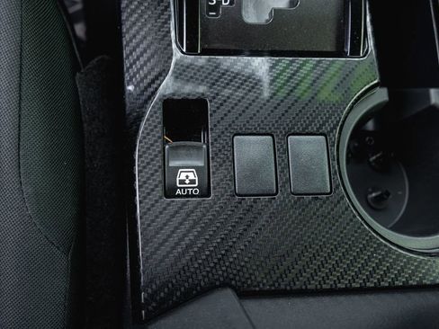 Used 2019 Toyota 4Runner TRD Off-Road AWD/4WD image 21