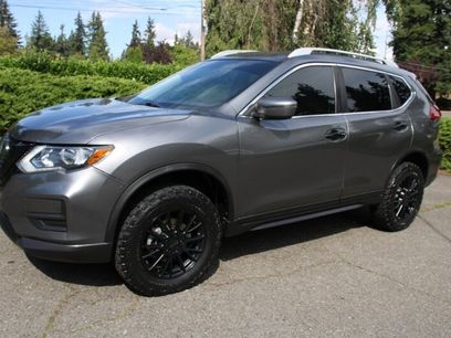 Used 2018 Nissan Rogue SV