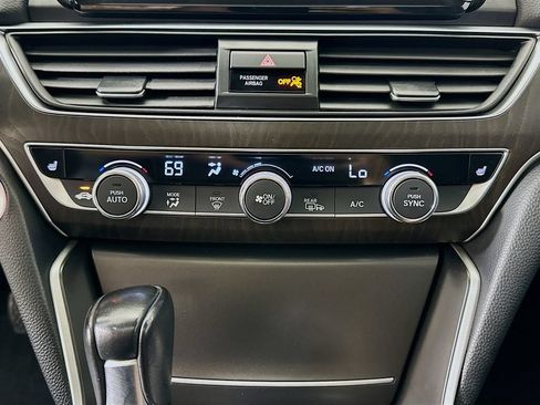 Used 2018 Honda Accord EX-L image 20
