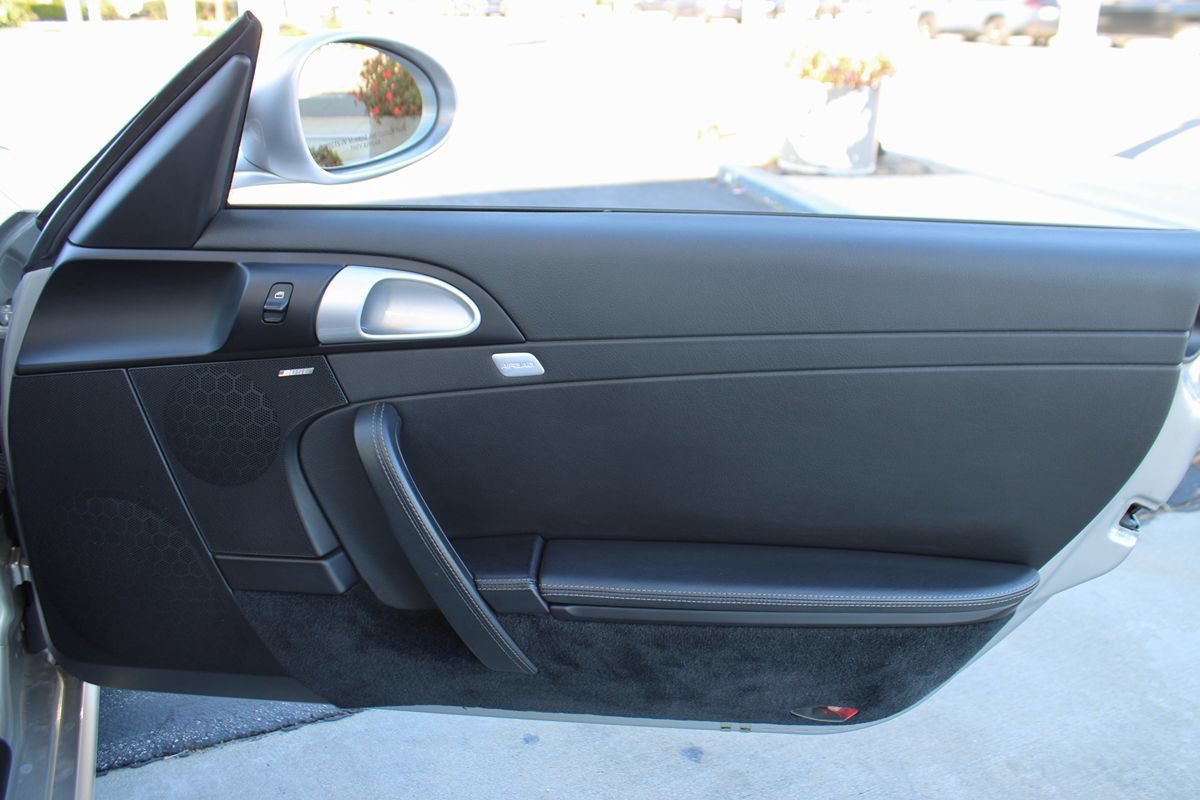 Used 2010 Porsche 911 Carrera S RWD image 40