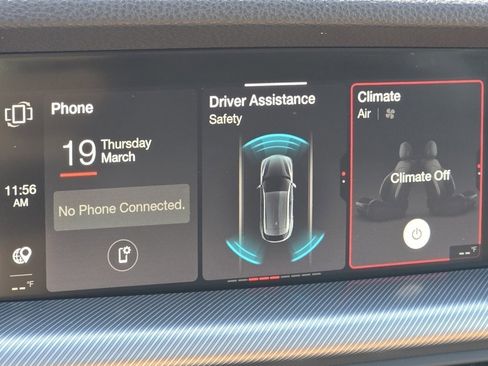 Used 2020 Alfa Romeo Stelvio Ti Sport w/ Quick Order Package 22S Sport image 12