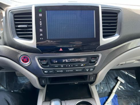 Used 2016 Honda Pilot EX-L image 18