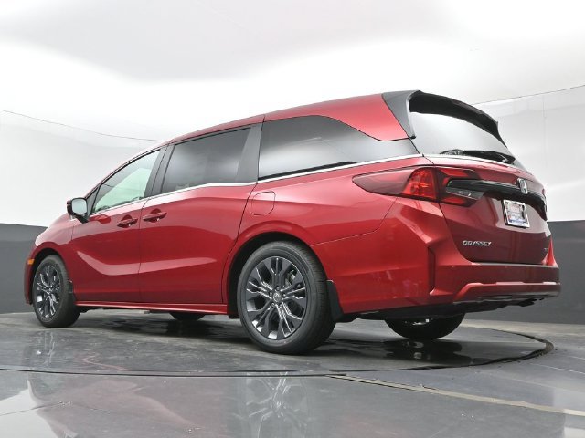 New 2026 Honda Odyssey Touring image 23
