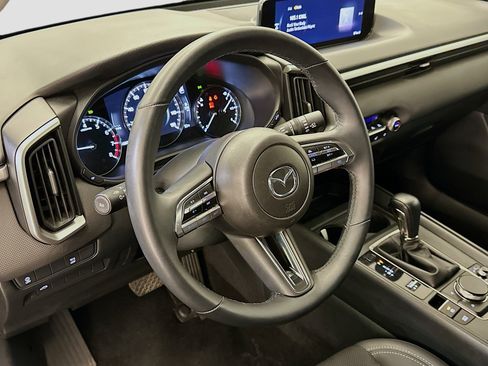 Used 2025 MAZDA CX-50 AWD 2.5 S w/ Premium Package image 18