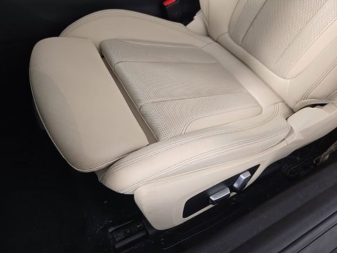 Certified 2023 BMW 230i xDrive Coupe w/ Convenience Package image 13