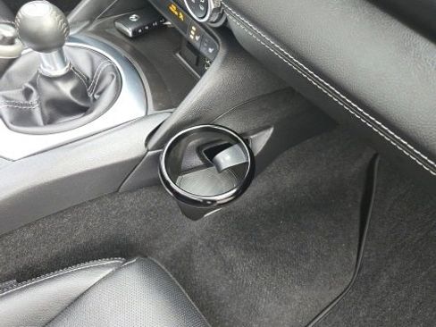 Used 2021 MAZDA MX-5 Miata Grand Touring image 32