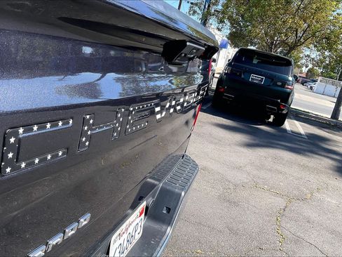 Used 2022 Chevrolet Silverado 1500 LT AWD/4WD image 29