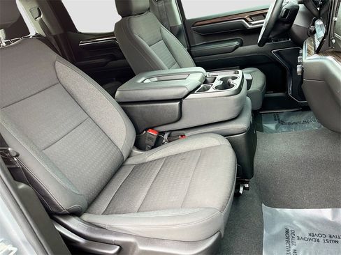 Used 2024 Chevrolet Silverado 1500 RST w/ Z71 Off-Road Package image 29