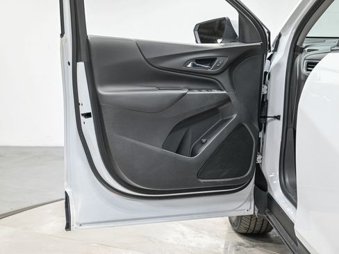 Used 2024 Chevrolet Equinox LT w/ LPO, Floor Liner Package image 12