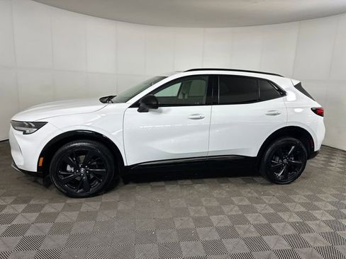 Used 2022 Buick Envision Preferred FWD image 6
